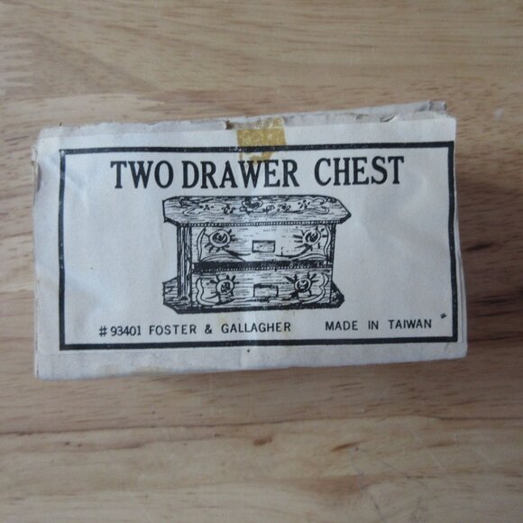 Foster & Gallagher Doll Furniture - Two Drawer Chest Original Box #93401 - Picture 2 of 7